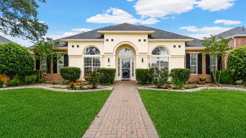 2409 Micarta Dr, Plano, TX 75025