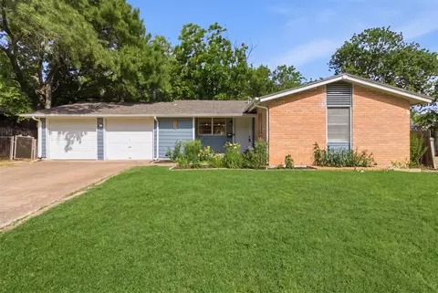 3408 Hanover Ln, Irving, TX 75062