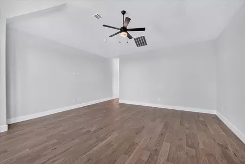 Living - 971 Fallkirk Dr, Prosper, TX 75078 photo 4 of 4