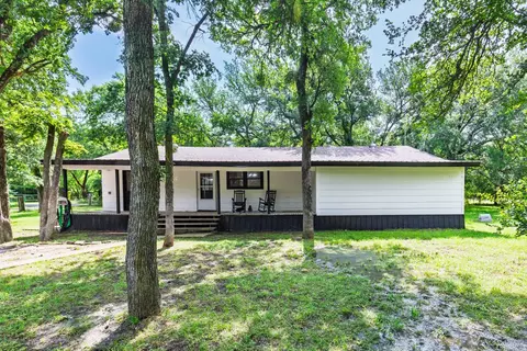 7478 County Road 1020, Wolfe City, TX 75496