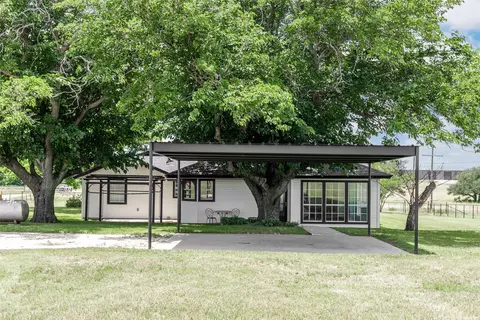 19050 County Road 487, May, TX 76857