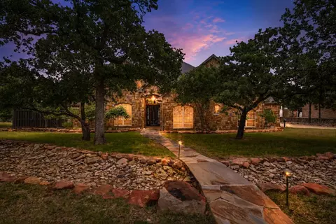 740 Post Oak Rd, Gordon, TX 76453