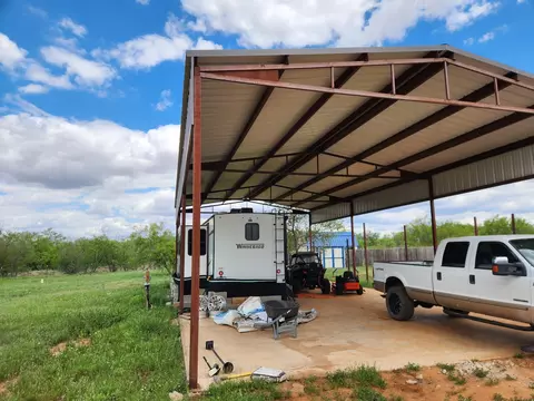 510 E Campbell Ave, Loraine, TX 79532