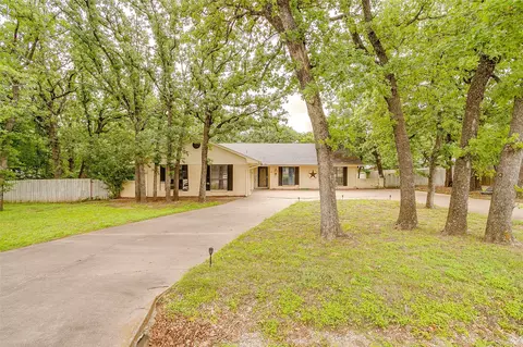 5103 N Highland Dr, Granbury, TX 76049