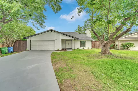 2114 Via Vis, Carrollton, TX 75006