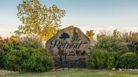 8620 Retreat Blvd, Cleburne, TX 76033