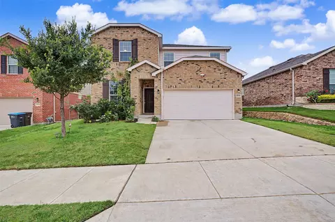 8116 Branch Hollow Trl, Fort Worth, TX 76123