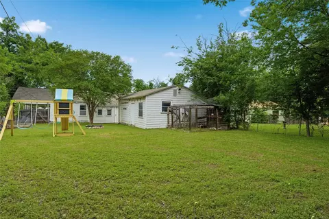 Exterior - 3012 Mitchell Ave, Waco, TX 76708 photo 2 of 2