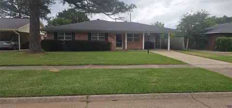 2006 Lovers Ln, Shreveport, LA 71105