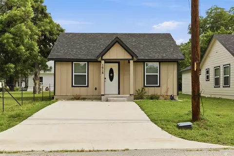 1618 Cleveland St, Greenville, TX 75401