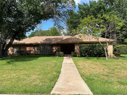 4109 Angus Dr, Fort Worth, TX 76116