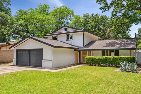 604 Buffalo Dr, Arlington, TX 76013