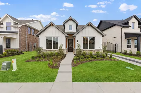1907 Mitchell Dr, Van Alstyne, TX 75495