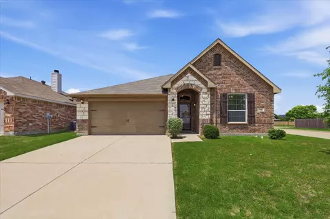 12000 Castleford Way, Crowley, TX 76036