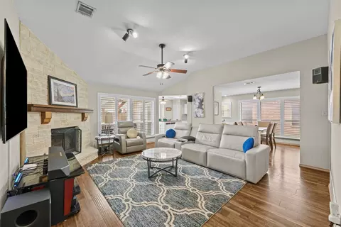 2035 Clearwater Trl, Carrollton, TX 75010