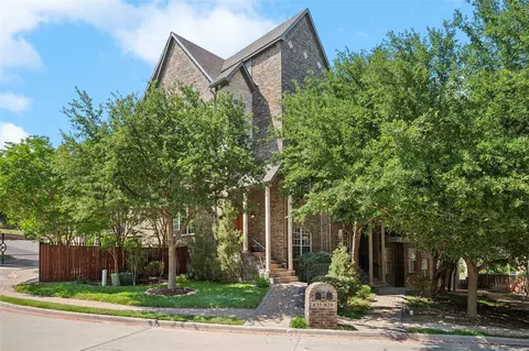 835 Rockingham Dr, Irving, TX 75063