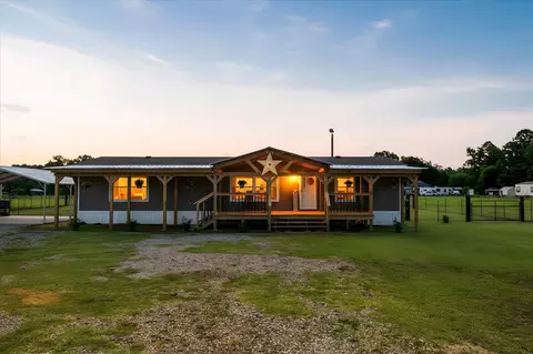 753 County Road 2930, Alba, TX 75410