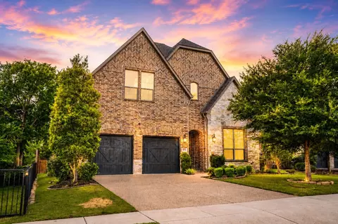 5036 Randolph St, Plano, TX 75074