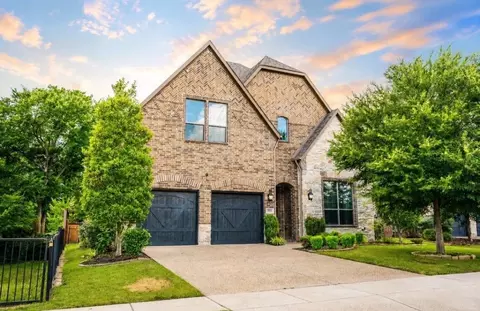 5036 Randolph St, Plano, TX 75074