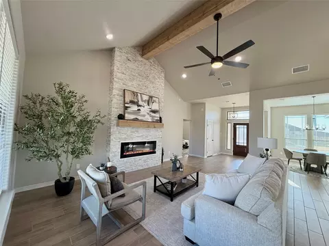 Living - 203 Lasso Loop, Lorena, TX 76655 photo 1 of 5