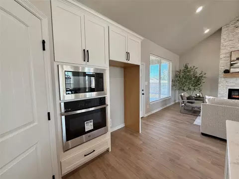 Kitchen - 203 Lasso Loop, Lorena, TX 76655 photo 4 of 4