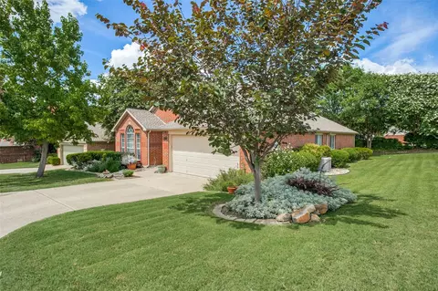 504 Mariner Dr, Rockwall, TX 75032