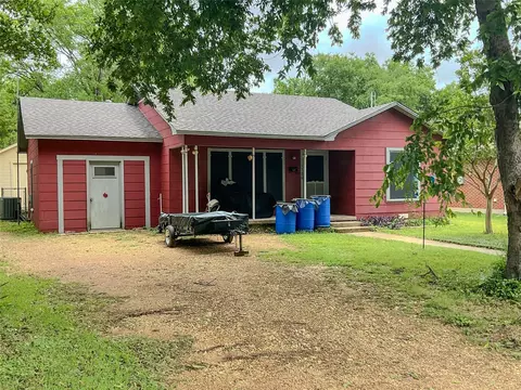 1320 Anna St, Denton, TX 76201