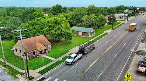 400 S Broad St, Saint Jo, TX 76265