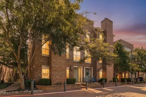 7700 Eastern Ave #401, Dallas, TX 75209