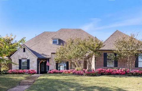 164 Stoneleigh Dr, Heath, TX 75032