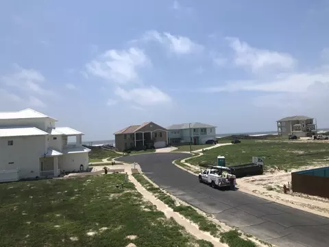 134 China Beach Dr, Corpus Christi, TX 78373