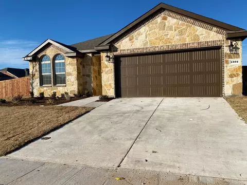 1301 Surrey St, Melissa, TX 75454
