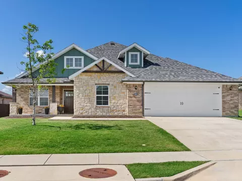 4904 Stratford Place Dr, Sanger, TX 76266