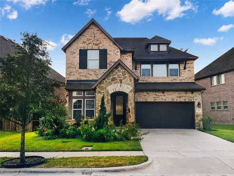547 Paddock Way, Irving, TX 75039