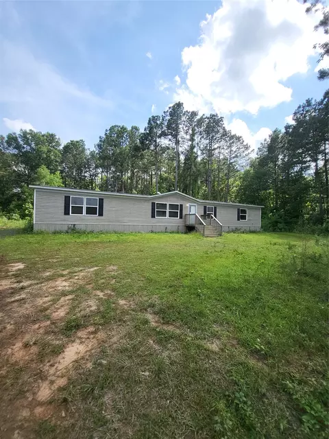 9571 Paula St, Keithville, LA 71047