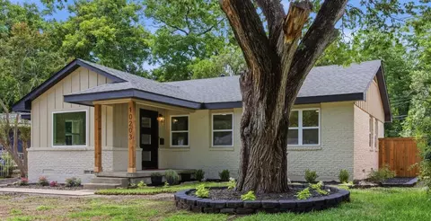 10203 Estacado Dr, Dallas, TX 75228