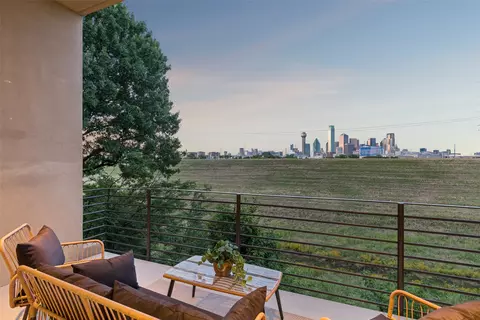 433 Trinity River Cir, Dallas, TX 75203