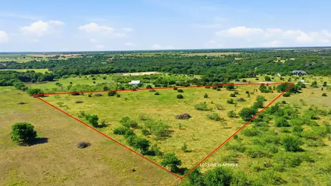 106 Private 191 Rd, Blum, TX 76627