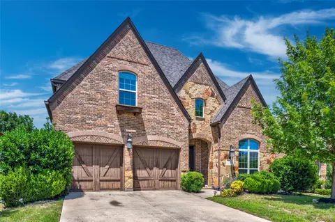 419 Paluxy Dr, Irving, TX 75039