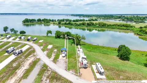 5096 Waterfront Rd, Kerens, TX 75144