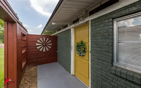 Other - 300 S Main St, Springhill, LA 71075 photo 5 of 6