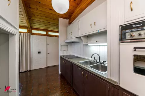 Kitchen - 300 S Main St, Springhill, LA 71075 photo 5 of 6