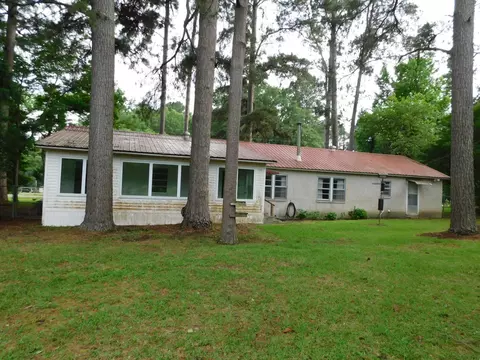 Exterior - 24044 Highway 157 Hwy, Springhill, LA 71075 photo 8 of 12
