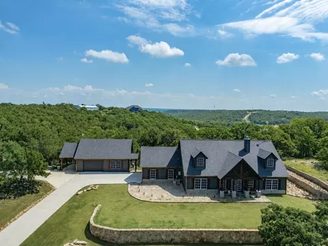 117 Ranchview Ct, Bowie, TX 76230