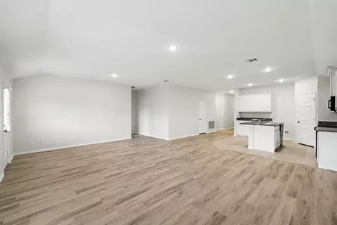 Living - 2404 Atlantic Ave, Anna, TX 75409 photo 2 of 3