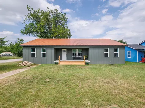 2500 Belmeade St, Brownwood, TX 76801