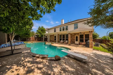 5517 Seabury Dr, Fort Worth, TX 76137