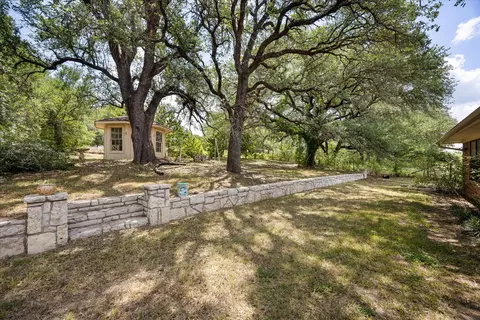 Exterior - 2952 State Hwy 144, Glen Rose, TX 76043 photo 4 of 9