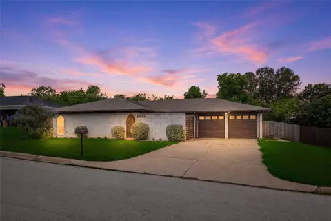 6808 Winifred Dr, Fort Worth, TX 76133