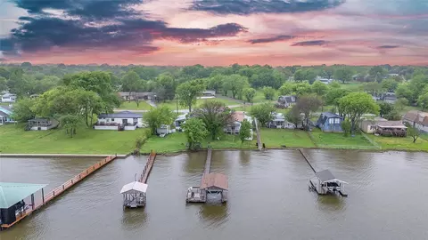318 Overlook Trl, Gun Barrel City, TX 75156